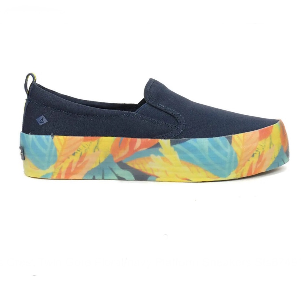 NWT- Sperry ‘Crest’ Twin Gore Platform Sneakers w/Floral Outsole